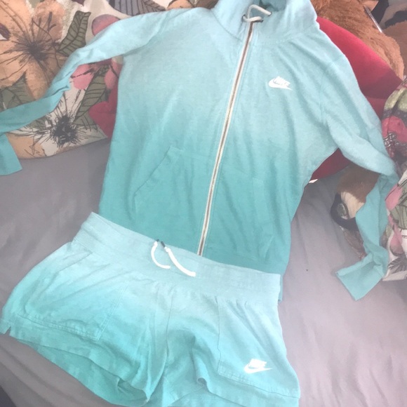 2 piece nike short set
